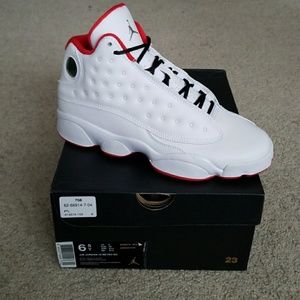 NWT JORDAN RETRO 13